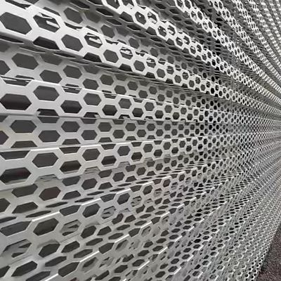 ποιότητας  Aluminium Metal Perforated Mesh Powder Coated Perforated Metal εργοστάσιο