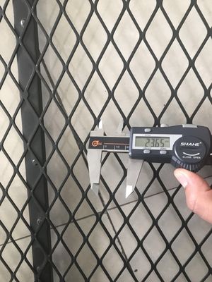 Μεταλλική πλάκα 2m διάτρητο γαλβανισμένο φύλλο